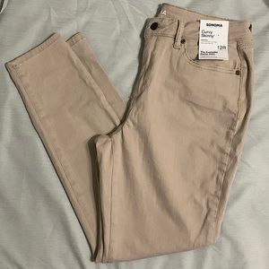 Curvy Skinny High Rise size 12R